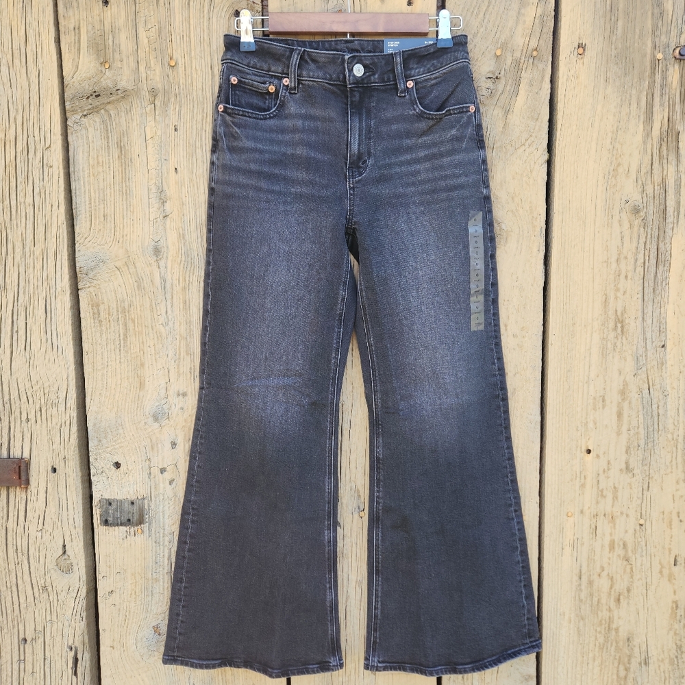 NWT American Eagle High Rise Flare Stretch Black Jeans 25W 0 Short